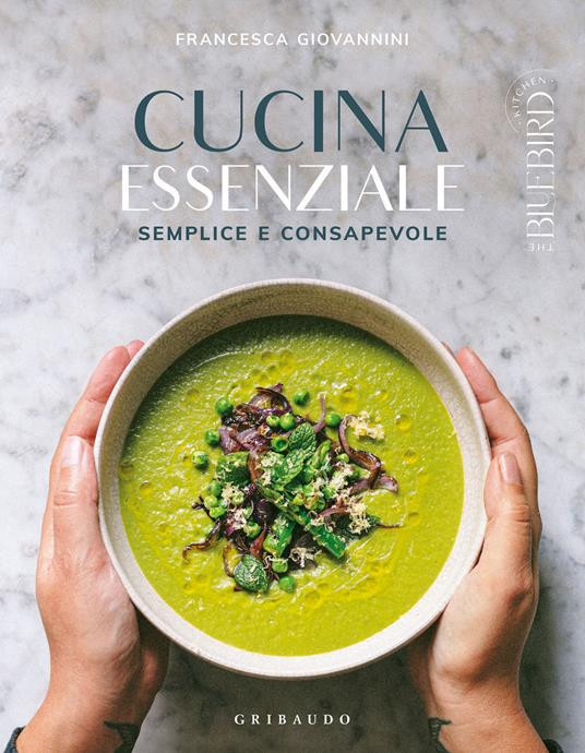 CUCINA ESSENZIALE