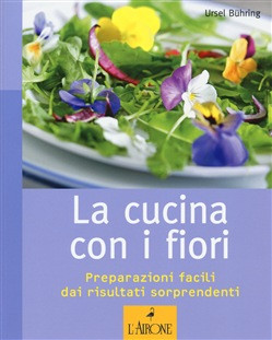 LA CUCINA CON I FIORI