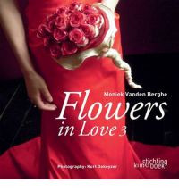 FLOWERS IN LOVE 3